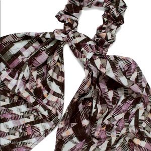 Uplifting Scrunchie Flow. Lululemon